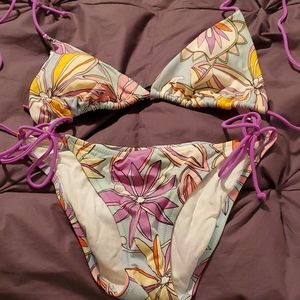Victoria's Secret bikini size large and small